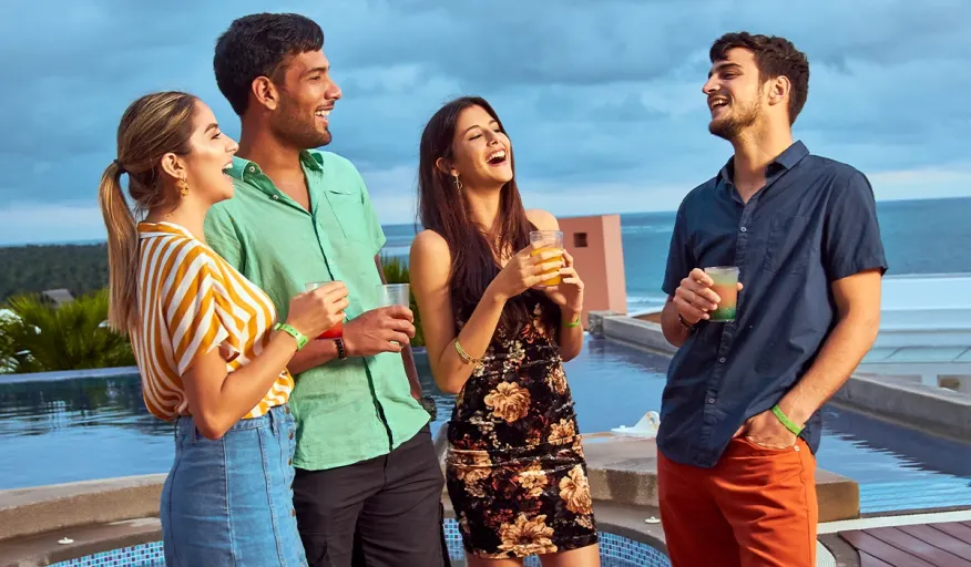 Listo para Despegar: Royal Decameron Mompiche + Vuelo y Traslados Hoteles Decameron