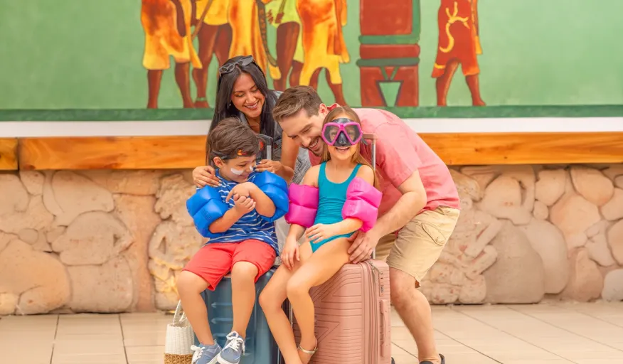 Listo para Despegar: Royal Decameron Salinitas + Vuelo y Traslados Hoteles Decameron