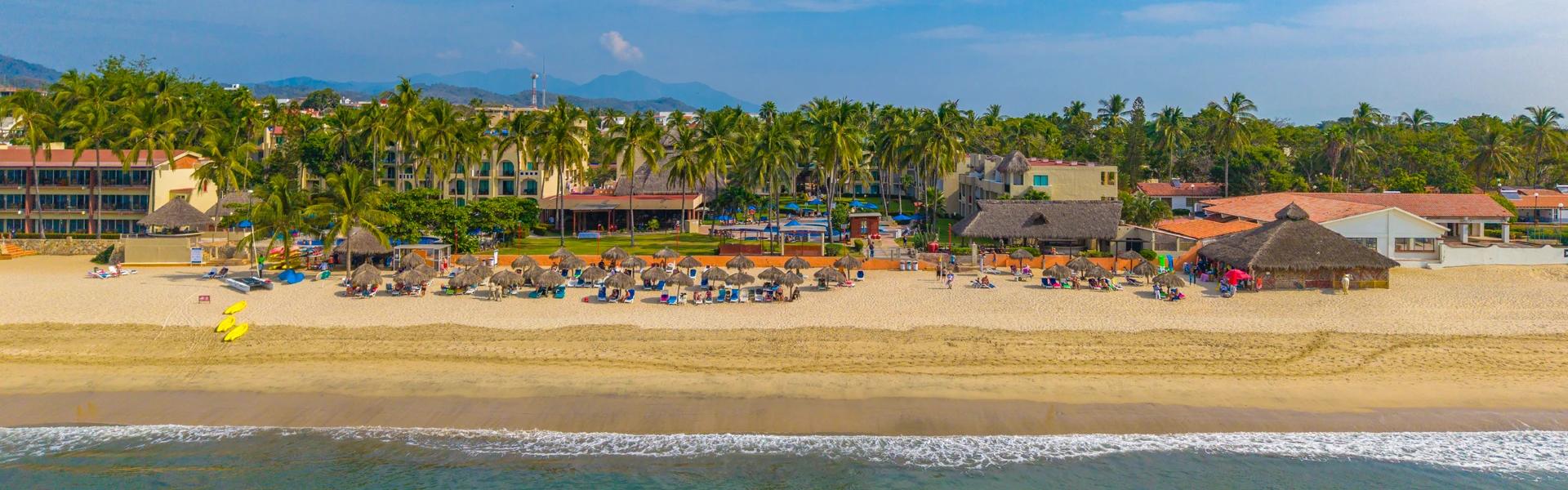 Grand Decameron Complex Todo Incluido en Bucerías Riviera Nayarit
