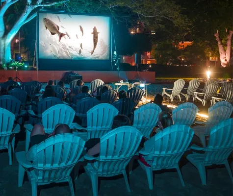 Cinema al aire libre Royal Decameron Salinitas Sonsonate Cinema al aire libre Royal Decameron Salinitas Sonsonate