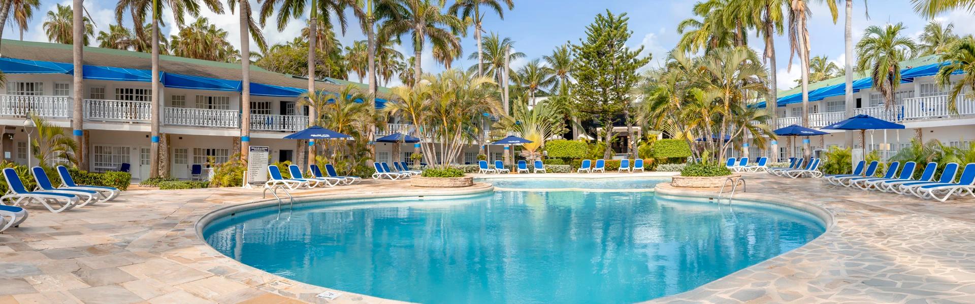Hotel Decameron Marazul Todo Incluido en San Andrés con acceso al mar Caribe