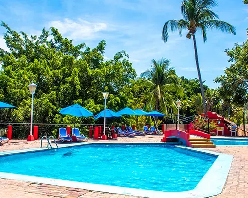 1 Piscina para toda la familia Decameron Los Cocos, Ramada All Inclusive Rincón de Guayabitos 1 Piscina para toda la familia Decameron Los Cocos, Ramada All Inclusive Rincón de Guayabitos